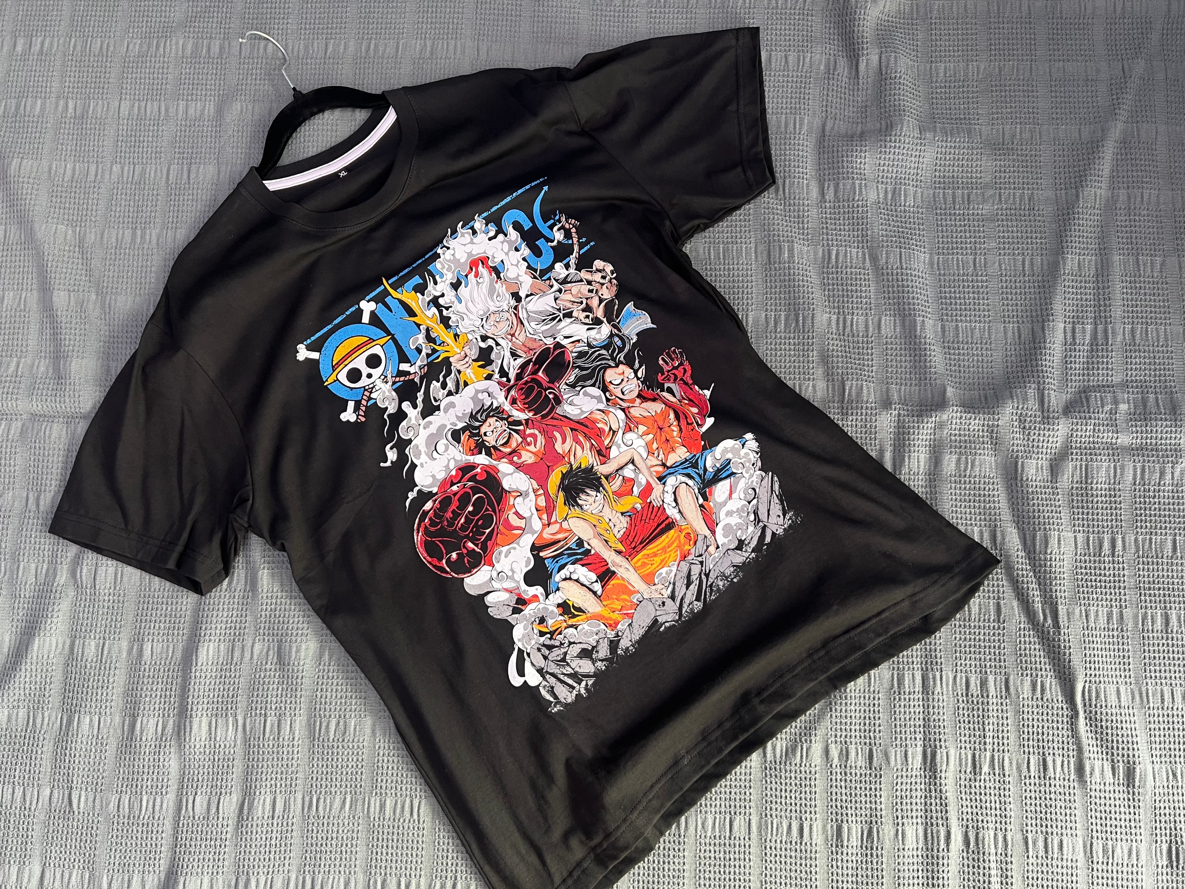 Remera ONE PIECE XL